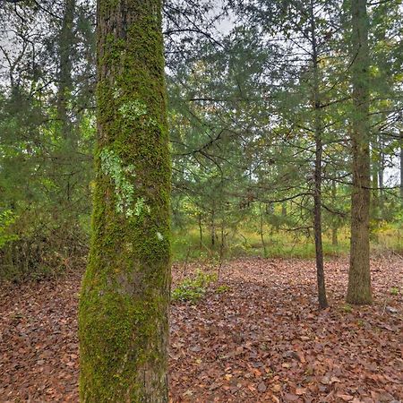 Вилла Hochatown Hideaway With Hot Tub, Grill And Fire Pit! Stephens Gap Экстерьер фото
